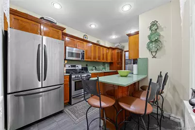 860 Grand Concourse #4N, Bronx, NY 10451 - Photo 3