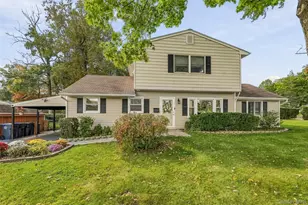 43 Capt Shankey Dr, Garnerville, NY 10923 - Photo 3