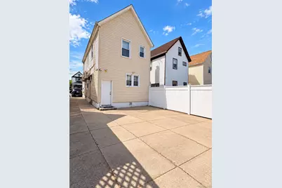 10935 132nd Street, Ozone Park, NY 11420 - Photo 9