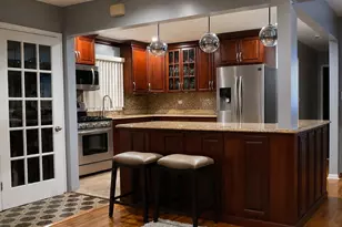 245-28 147th Rd, Rosedale, NY 11422 - Photo 3