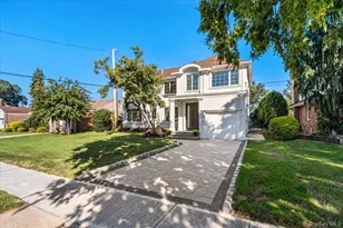 740 Willow Rd, Franklin Square, NY 11010 - Photo 3