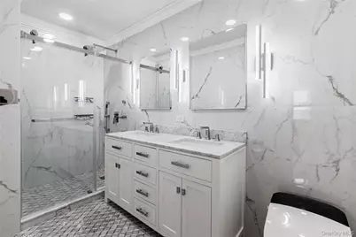 3755 Henry Hudson Parkway #14A, Bronx, NY 10463 - Photo 11