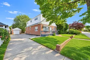 180 N 7th St, Lindenhurst, NY 11757 - Photo 31