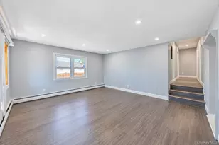 180 N 7th St, Lindenhurst, NY 11757 - Photo 7