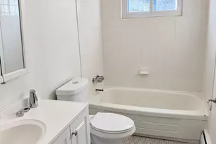 94 Union Ave, Amityville, NY 11701 - Photo 11