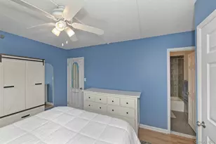 205 Mineola Blvd, Mineola, NY 11501 - Photo 11