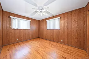 24 Chapel Pl, North Babylon, NY 11703 - Photo 13