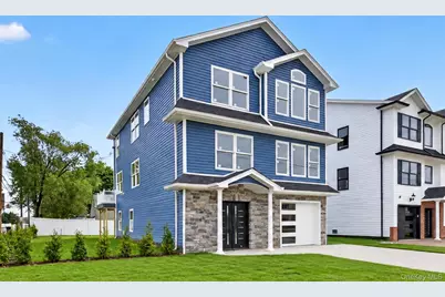 265 Roosevelt Avenue, Freeport, NY 11520 - Photo 3