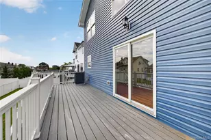 265 Roosevelt Ave, Freeport, NY 11520 - Photo 27