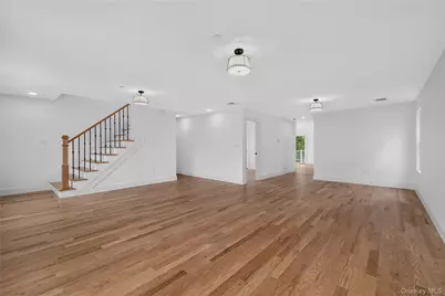 265 Roosevelt Avenue, Freeport, NY 11520 - Photo 13