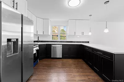 15715 110th Avenue, Jamaica, NY 11433 - Photo 3
