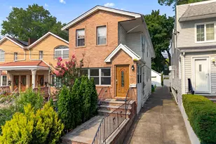 42-05 249th St, Little Neck, NY 11363 - Photo 3