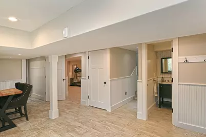 31 Huntington Bay Road, Huntington, NY 11743 - Photo 25