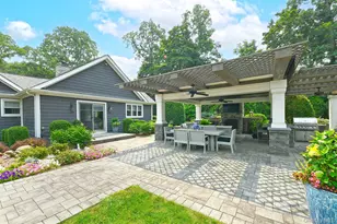 31 Huntington Bay Rd, Huntington, NY 11743 - Photo 35