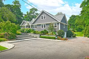 31 Huntington Bay Rd, Huntington, NY 11743 - Photo 3