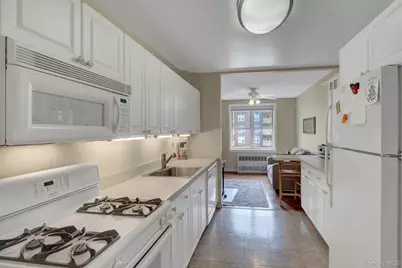 700 Shore Road #4K, Long Beach, NY 11561 - Photo 9