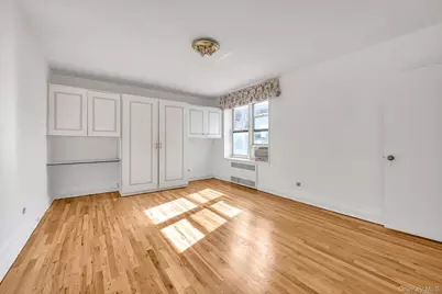 79-10 34th Avenue #7W, Jackson Heights, NY 11372 - Photo 9