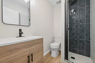 14 Corona Road, Sound Beach, NY 11789 - Photo 17
