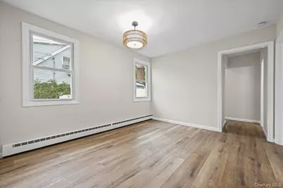 14 Corona Road, Sound Beach, NY 11789 - Photo 5