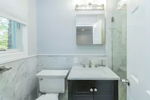 752 Kensington Ct, Westbury, NY 11590 - Photo 17
