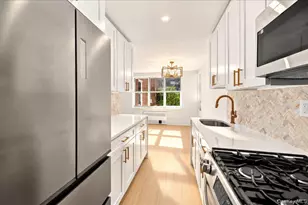 1300 Midland Ave, Yonkers, NY 10704 - Photo 17