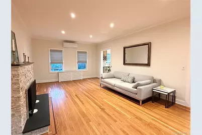 85 Violet Avenue, Floral Park, NY 11001 - Photo 5
