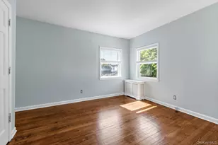 48 Emerson Ave, Floral Park, NY 11001 - Photo 11