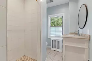 48 Emerson Ave, Floral Park, NY 11001 - Photo 9