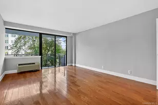 15 Stewart Pl, White Plains, NY 10603 - Photo 7