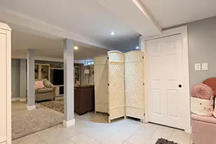 105-07 223rd St, Queens Village, NY 11429 - Photo 25