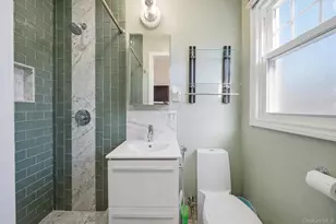 2624 Flower St, Westbury, NY 11590 - Photo 31