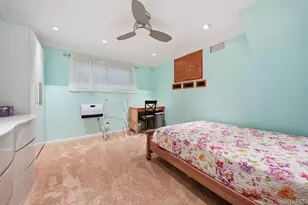 2624 Flower St, Westbury, NY 11590 - Photo 23