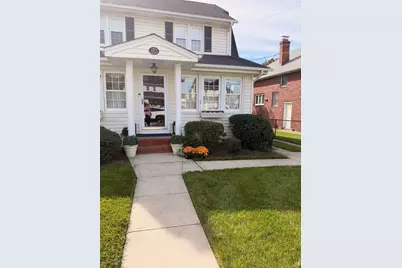 992 Davison Place, Baldwin, NY 11510 - Photo 3