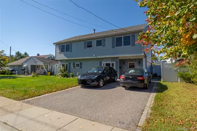 220 Jerusalem Avenue, Hicksville, NY 11801 - Photo 1