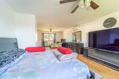 220 Jerusalem Avenue, Hicksville, NY 11801 - Photo 19