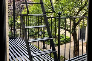 21-38 35th St, Astoria, NY 11105 - Photo 9