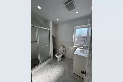 1054 Lydig Avenue, Bronx, NY 10461 - Photo 9