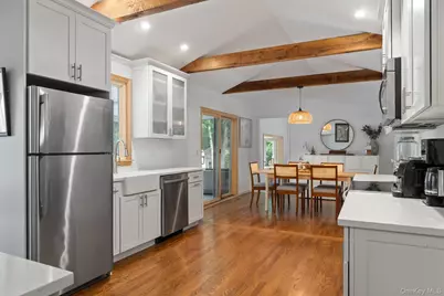 26 Bull Pasture Lane, East Hampton, NY 11937 - Photo 7