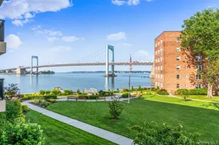 162-01 Powells Cove Blvd, Whitestone, NY 11357 - Photo 5