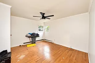 25 Urban Dr, Selden, NY 11784 - Photo 9