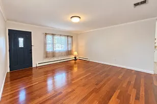 25 Urban Dr, Selden, NY 11784 - Photo 5