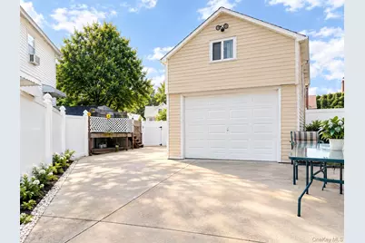 82-44 263rd Street, Glen Oaks, NY 11004 - Photo 33