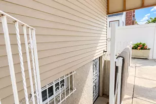 82-44 263rd St, Glen Oaks, NY 11004 - Photo 35