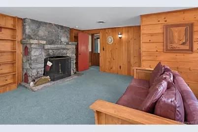 363 State Route 37 Ct, New Fairfield, CT 06812 - Photo 35
