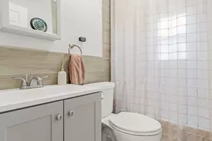 1517 Falmouth Ave, New Hyde Park, NY 11040 - Photo 9