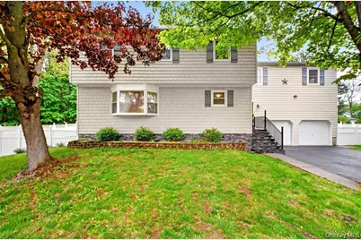 1 Merrywood Road, Wappingers Falls, NY 12590 - Photo 5