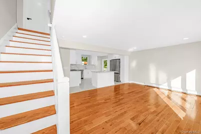 61 Parkway Boulevard, Wyandanch, NY 11798 - Photo 5