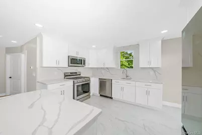 61 Parkway Boulevard, Wyandanch, NY 11798 - Photo 13