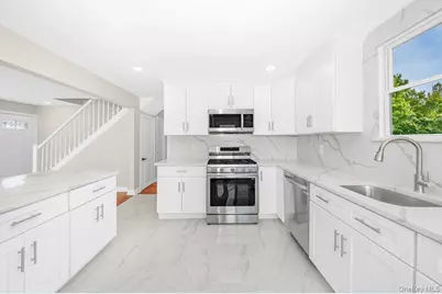 61 Parkway Boulevard, Wyandanch, NY 11798 - Photo 17