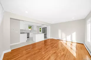 61 Parkway Blvd, Wyandanch, NY 11798 - Photo 7